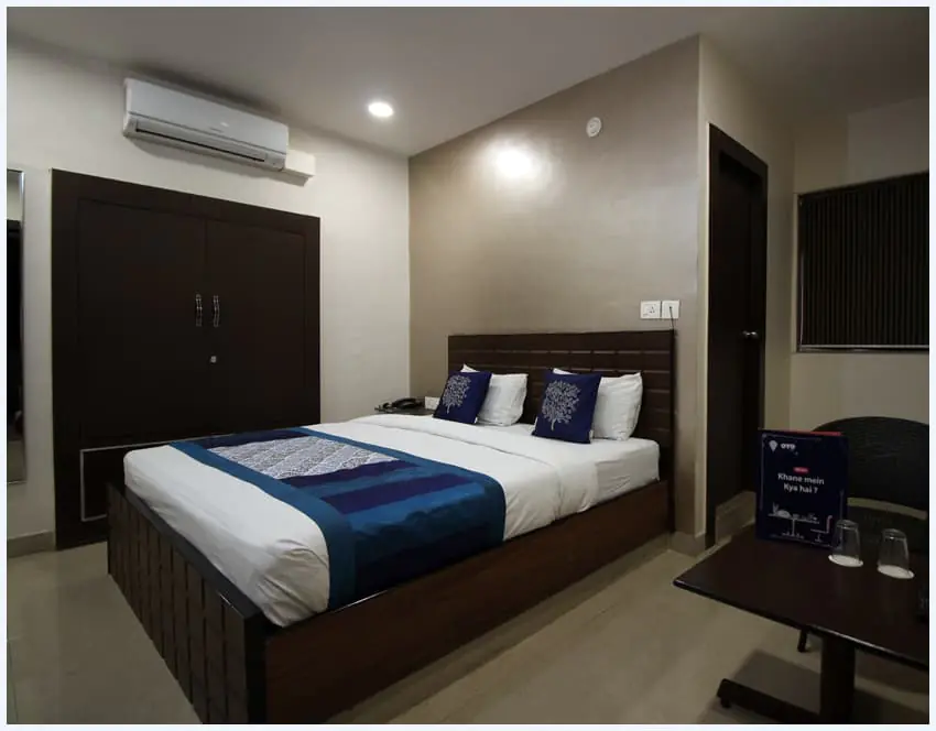 Deluxe Room at Hotel Confirm Inn