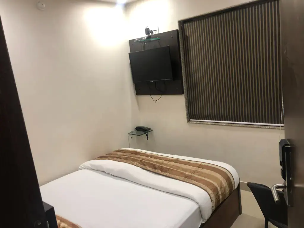 Standard Room at Hotel Confirm Inn